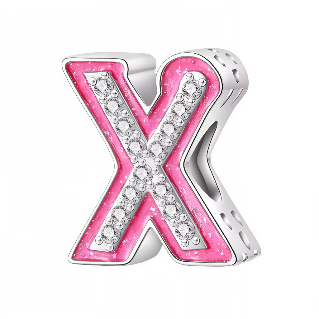 Apportez une touche glamour et fun à votre bracelet avec ce charm en forme de lettre "X", réalisé en argent 925 avec une finition rose brillante et orné de strass blancs scintillants. Un bijou tendance et pétillant, parfait pour afficher un style unique inspiré de l’univers Barbie, ou offrir un cadeau chic et coloré à un être cher.
