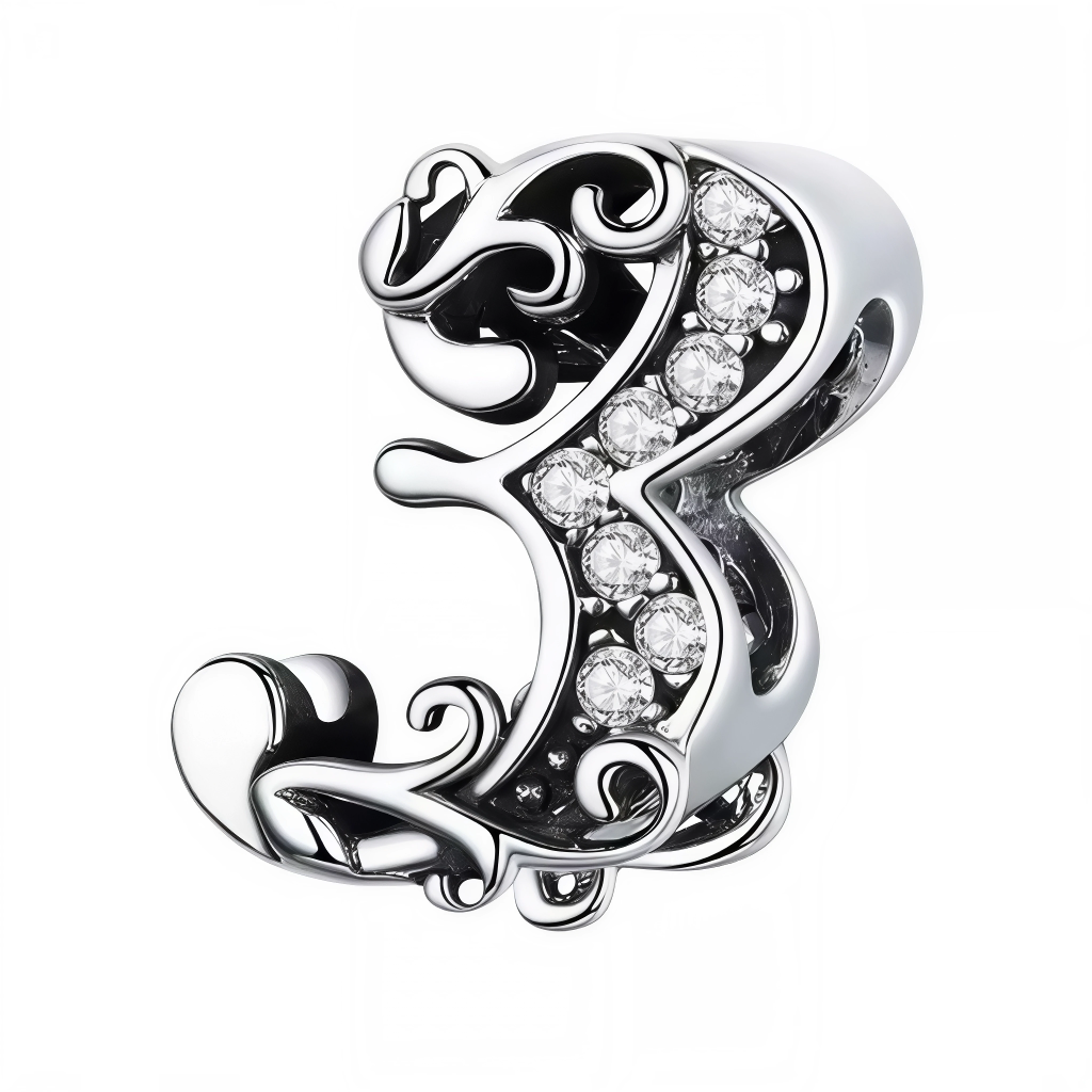 Apportez une touche personnelle à votre bracelet avec ce charm en forme de chiffre "3", réalisé en argent 925. Un bijou élégant et subtil, idéal pour représenter un chiffre symbolique ou un moment précieux.