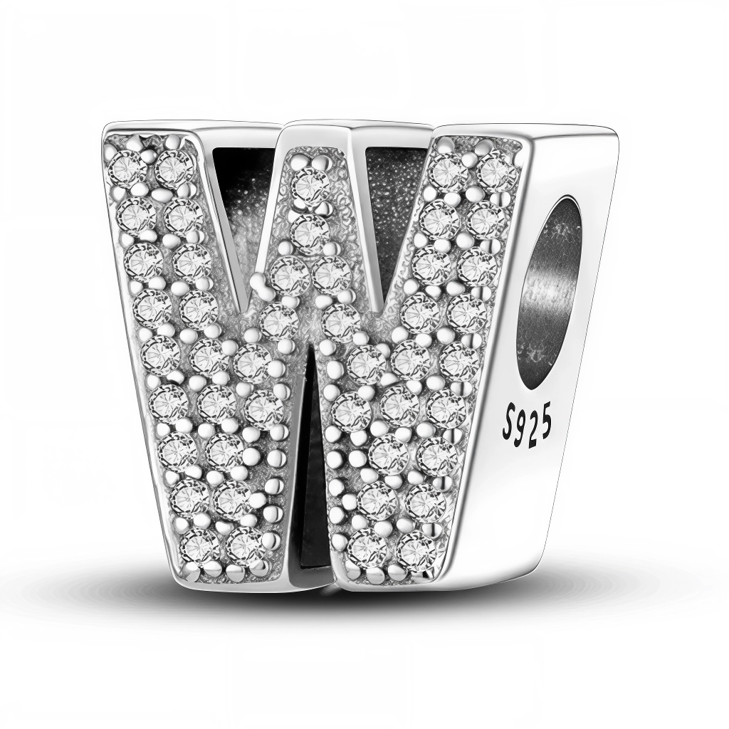Mettez en valeur votre style avec ce charm en forme de lettre "W", fabriqué en argent 925 et orné de strass scintillants. Idéal pour personnaliser un bracelet avec une initiale qui vous est chère, ce bijou combine élégance, brillance et signification.