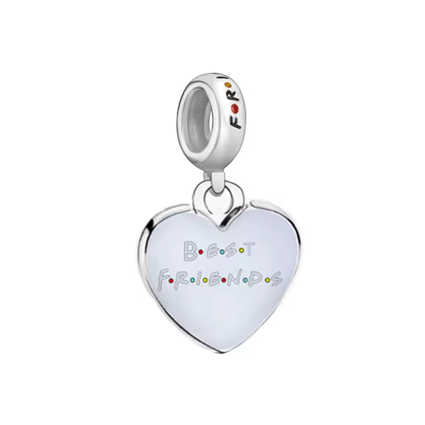 Ce charm pendentif en forme de coeur arbore l'inscription "Best Friends", un hommage parfait à l'amitié indéfectible qui unit les personnages de Friends. Avec son design élégant, ce pendentif est un moyen idéal de célébrer les liens qui nous rapprochent et de montrer à votre meilleur ami à quel point il compte pour vous.