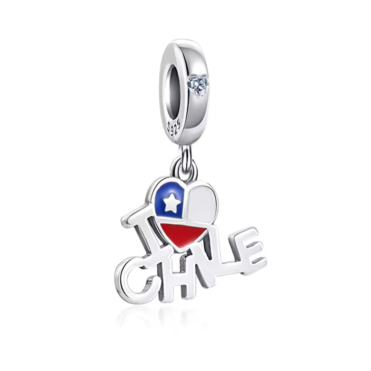 Exprimez votre amour pour le Chili avec ce charm unique "I Love Chile". Fabriqué en argent 925, ce bijou met en avant les symboles culturels et l’esprit chaleureux de ce pays fascinant. Parfait pour les voyageurs, les amoureux de paysages époustouflants et ceux qui chérissent des souvenirs inoubliables du Chili, ce charm est un hommage à sa beauté et à son caractère unique.