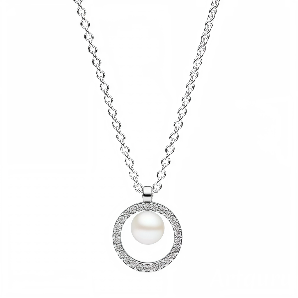 Incarnez la beauté intemporelle avec ce collier élégant alliant la pureté d’une perle de culture d’eau douce traitée à l’éclat scintillant d’un pavé d’oxydes de zirconium cubiques. Monté sur une chaîne réglable de 45 cm en argent 925/1000e, son pendentif glisse avec grâce, illustrant le savoir-faire raffiné et délicat de Pandora. Un bijou parfait pour sublimer toutes vos tenues, du quotidien aux occasions spéciales.