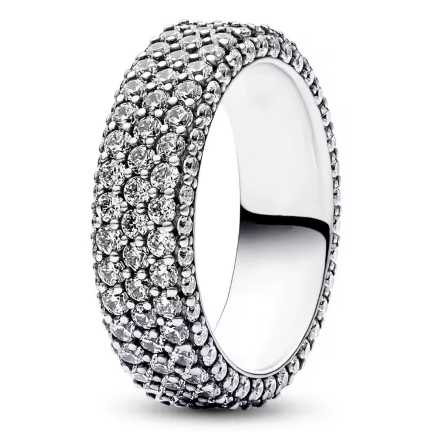 Silver Ring with Rhinestones – Discreet Sparkle and Modern Elegance