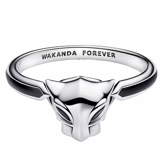 Affichez votre puissance et votre élégance avec cette bague en Argent 925, inspirée de Black Panther, symbole de force et de noblesse. Un bijou moderne et audacieux parfait pour sublimer votre style avec caractère.

Caractéristiques
– Matière : Argent 925 (S925).
– Design : Motifs inspirés de Black Panther, détaillés et stylisés.
– Coloris : Argenté brillant.
– Style : Puissant, moderne et élégant.