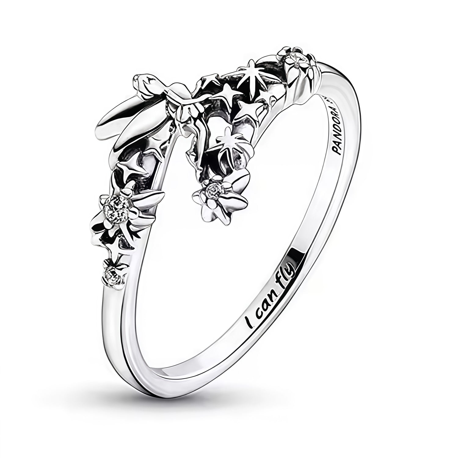Apporte une touche féerique et magique à ta main avec cette bague fée Clochette. Inspirée de l’univers enchanteur de Peter Pan, cette pièce met en valeur la silhouette délicate de Clochette, souvent entourée d’étoiles scintillantes ou de poussières magiques, avec des finitions soignées en argent. Une bague rêveuse et élégante, parfaite pour les fans de Disney et les bijoux au style féminin et sophistiqué.

Caractéristiques :
- Matière : Argent 925.
- Design : Silhouette de Clochette, étoiles, poussière magi