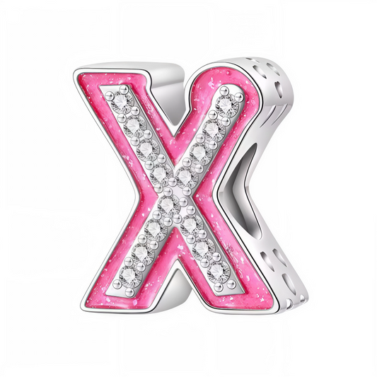 Apportez une touche glamour et fun à votre bracelet avec ce charm en forme de lettre "X", réalisé en argent 925 avec une finition rose brillante et orné de strass blancs scintillants. Un bijou tendance et pétillant, parfait pour afficher un style unique inspiré de l’univers Barbie, ou offrir un cadeau chic et coloré à un être cher.