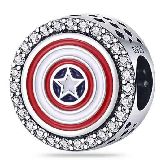 Charm en argent 925 représentant le célèbre bouclier de Captain America, emblème de courage et de justice. Un bijou unique et symbolique pour personnaliser vos bracelets ou colliers, parfait pour les fans de super-héros.

Caractéristiques

– Métal : argent 925
– Design : bouclier de Captain America
– Type : charm
– Finition minutieuse et résistante