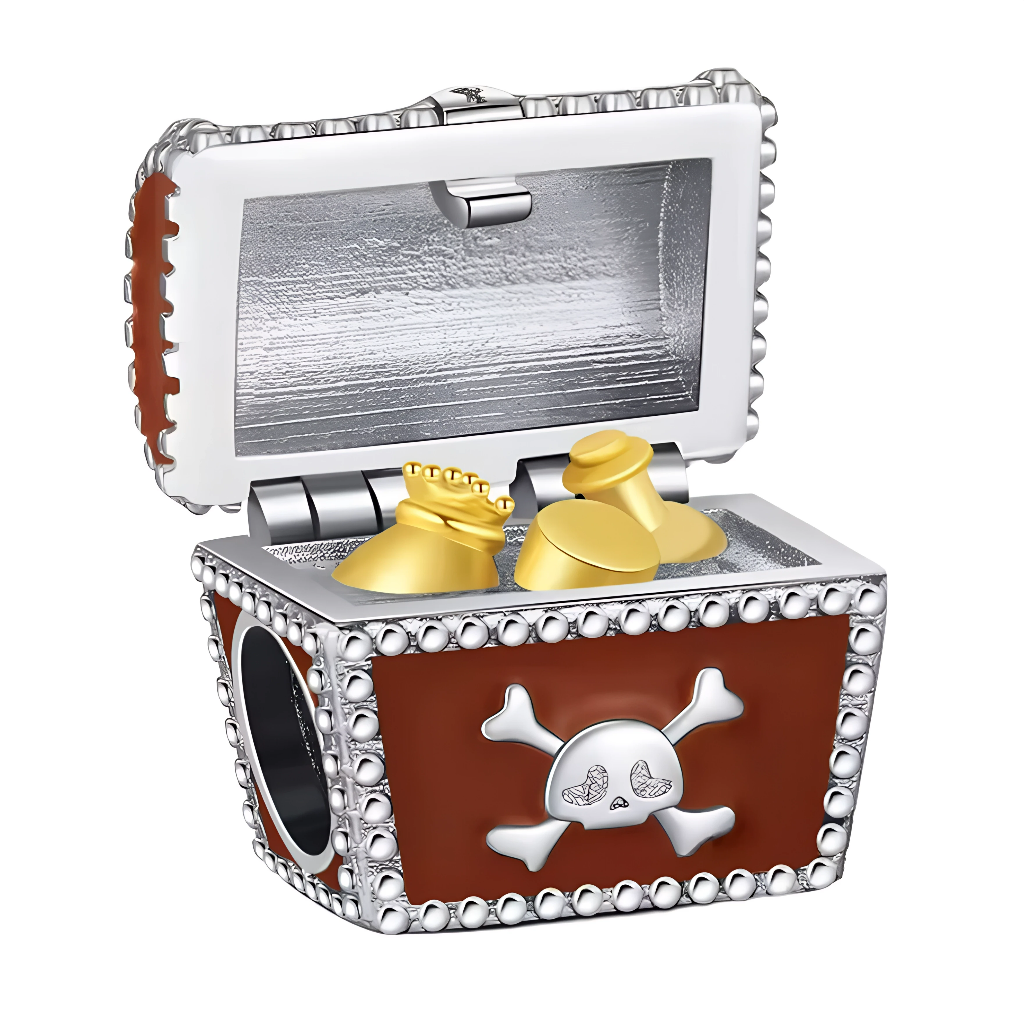 Ce charm en argent 925 reproduit un coffre au trésor ouvert en cuir marron vieilli, rempli de trois pièces d’or couronnées et orné d’un crâne pirate sur le devant, pavé de strass brillants pour un éclat précieux. Il évoque l’aventure corsaire et la richesse cachée, parfait pour personnaliser un bracelet avec une touche thématique audacieuse.

Caractéristiques :

Matière : Argent 925&nbsp;
Design : Coffre ouvert 3D avec crâne, trois pièces d’or, texture cuir vieilli
Style : Thème pirate aventurier, pour coll