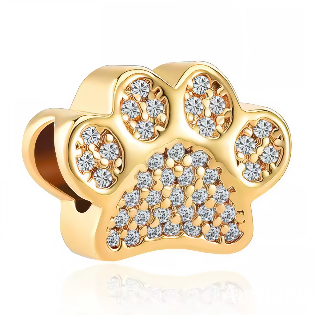 Ajoutez une touche élégante et pétillante à votre bracelet avec ce charm en forme de patte de chien couleur or ! Réalisé avec une finition dorée éclatante et pavé de pierres étincelantes, ce bijou saura ravir tous les amoureux des animaux en quête d’originalité et de raffinement. Idéal pour personnaliser votre collection ou offrir un symbole affectueux à ceux qui ont un compagnon à quatre pattes.