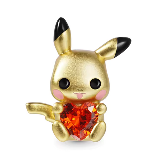 Ajoutez une touche de mignonnerie électrique et de nostalgie à votre collection avec ce charm représentant Pikachu, l'adorable Pokémon emblématique. Fabriqué en argent sterling 925, ce charm de haute qualité est compatible avec tous les bracelets Pandora, garantissant une intégration parfaite à votre bijou préféré. Parfait pour les fans de Pikachu et de l'univers Pokémon, ce charm capture l'énergie joyeuse et l'esprit espiègle de Pikachu avec des détails minutieusement travaillés, ajoutant une note de charm