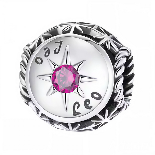 Exprimez la puissance et la douceur du Lion avec ce charm rond orné d’une pierre rose délicate au centre. Confectionné en argent 925, ce bijou allie élégance et symbolisme, idéal pour personnaliser votre bracelet ou offrir un cadeau unique à un passionné d’astrologie.