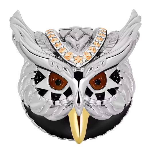 Apportez une touche mystérieuse et élégante à votre collection avec ce charm en Argent 925 représentant une tête de hibou finement détaillée. Un bijou symbolique, parfait pour exprimer sagesse et intuition.

Caractéristiques
– Matière : Argent 925
– Design : Tête de hibou travaillée avec finesse
– Coloris : Argenté
– Style : Symbolique, élégant et intemporel