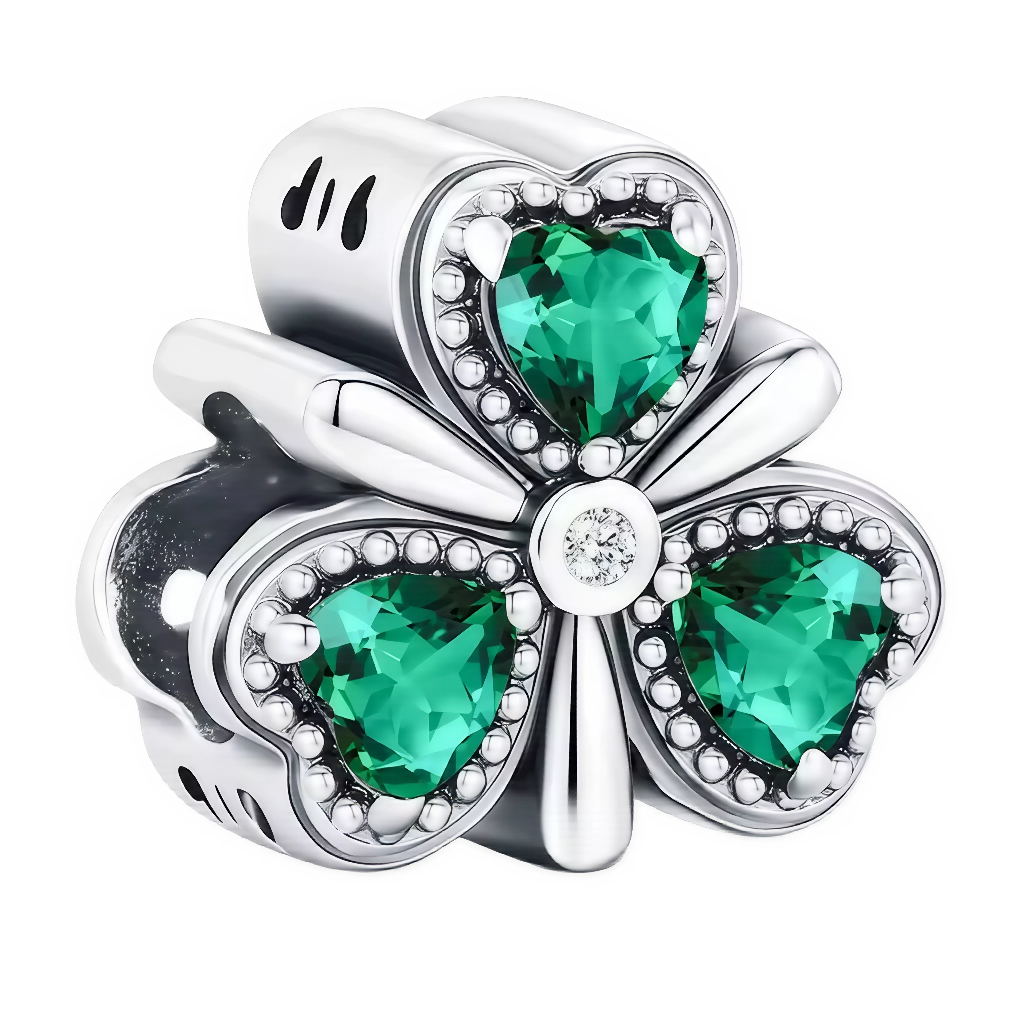 Ce charm pour bracelet en argent 925 forme un grand trèfle à quatre feuilles émeraude, chaque lobe orné d'un cœur vert cristal étincelant et d'un strass central pour un éclat maximal de chance et de prospérité. La structure robuste avec tiges texturées s'adapte parfaitement aux bracelets à charms modulaires.

Caractéristiques :

Matière : Argent 925 (S925)
Design : Trèfle oversized avec cœurs émeraude pavés, cristal diamant au centre et base percée pour fixation bracelet.
Style : Symbolique et luxueux, idéa