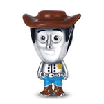 Apporte une touche western et collector à ton bracelet avec ce charm inspiré de Woody, le shérif emblématique de Toy Story. Son design réalisé en argent 925 reprend les détails iconiques du personnage. Un bijou Disney et Pixar à la fois original et nostalgique, parfait pour les fans de l’univers Toy Story.

Caractéristiques :

- Matière : Argent 925.
- Design : Woody avec détails soignés.
- Dimensions : Taille délicate et confortable à porter.
- Style : Bijou Disney Pixar, western et collector.
- Symbolique