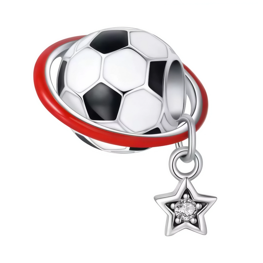 Ce charm en argent 925 présente ballon football texturé panneaux noirs blancs cousus, orbitant anneau rouge dynamique planète sport, pendentif étoile diamantée scintillant trophée victoire. Symbole énergie globale conquête.

Caractéristiques

Matière : Argent 925 émail rouge noir blanc.
Design : Ballon orbite étoile, bélière renforcée.
Compatibilité : Convient bracelets colliers charms sportifs.