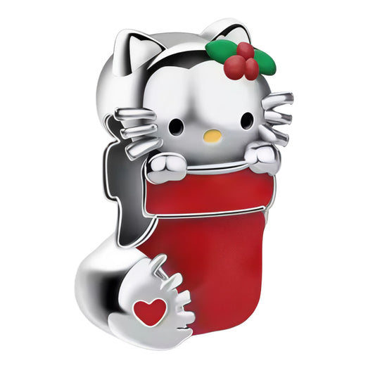 Charm en argent 925 représentant Hello Kitty confortablement installée dans une chaussette rouge festive. Un bijou adorable et plein de tendresse, idéal pour ajouter une touche ludique et charmante à vos bracelets ou colliers.

Caractéristiques
– Métal : argent 925
– Design : Hello Kitty dans une chaussette rouge
– Type : pendentif
– Finition élégante et détaillée