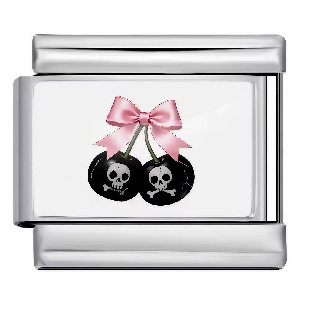 Ce charm italien au style rock et kawaii détourne le motif classique des cerises, façon gothique : deux fruits noirs ornés de petits crânes blancs et liés par un grand nœud en ruban rose. Le contraste saisissant et le design ludique en font un bijou tendance pour affirmer votre style sur un bracelet à charms italien, quelle que soit la saison.

Caractéristiques

Matière : Argent sterling 925, émail coloré
Design : Deux cerises noires crânes, nœud rose, plaque rectangulaire contemporaine
Thème : Rock, Fantai