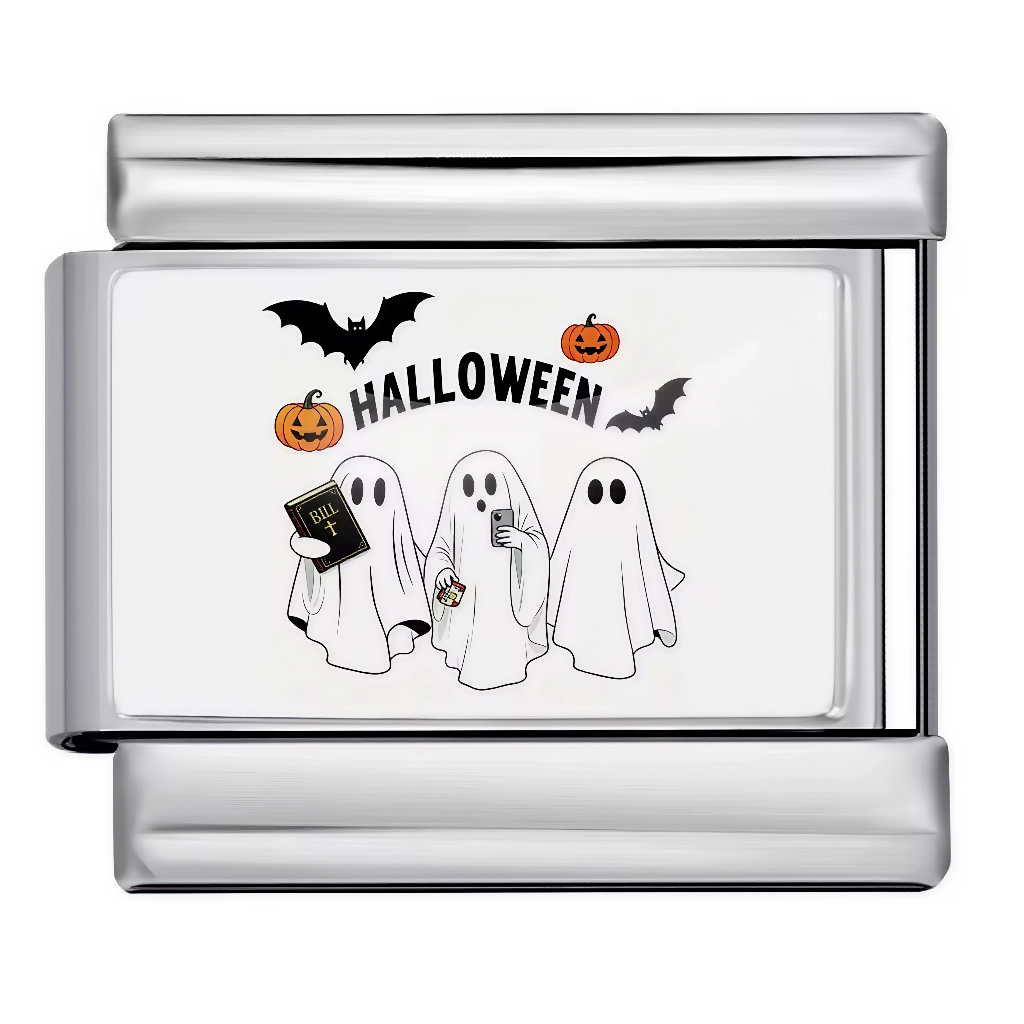 Ce charm italien festif réunit tout l’univers d’Halloween sur une plaque contemporaine : trois petits fantômes rigolos, des citrouilles souriantes, des chauves-souris et le lettrage "HALLOWEEN". Son décor riche en détails et ses couleurs contrastées en font un bijou ludique et plein de vie, parfait pour personnaliser votre bracelet à charms italien durant la saison des frissons.

Caractéristiques

Matière : Argent sterling 925, émail coloré
Design : Trois fantômes, citrouilles, chauves-souris et inscription