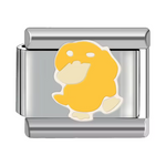 Ce charm italien amusant représente Psykokwak, le Pokémon canard connu pour sa maladresse et sa fameuse migraine. Confectionné en acier inoxydable argenté de haute qualité, il offre des détails soignés et une finition brillante, parfaits pour les fans de l’univers Pokémon. Facile à fixer, il s’intègre parfaitement à nos bracelets composés de 17 maillons extensibles et réglables, adaptés à tous les poignets. Compatible avec tous nos charms italiens, ce bijou est idéal pour ajouter une touche ludique et attac