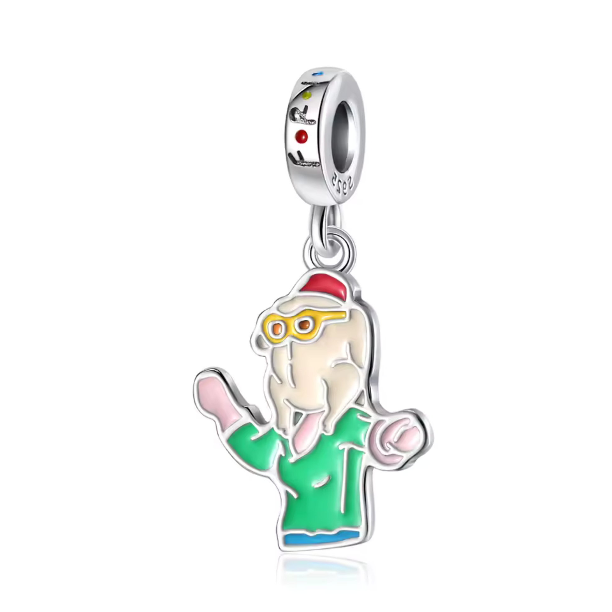 Revivez le moment hilarant de Monica Geller dans Friends avec ce charm inspiré de la scène où elle porte une dinde sur la tête. Ce bijou capture l’esprit ludique et affectueux de Monica, parfait pour les fans qui adorent les instants iconiques de la série.