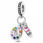 Ajoutez une touche artistique à votre collection avec ce charm Palette de Peinture en argent 925. Parfait pour les amateurs d’art, il incarne créativité et passion.