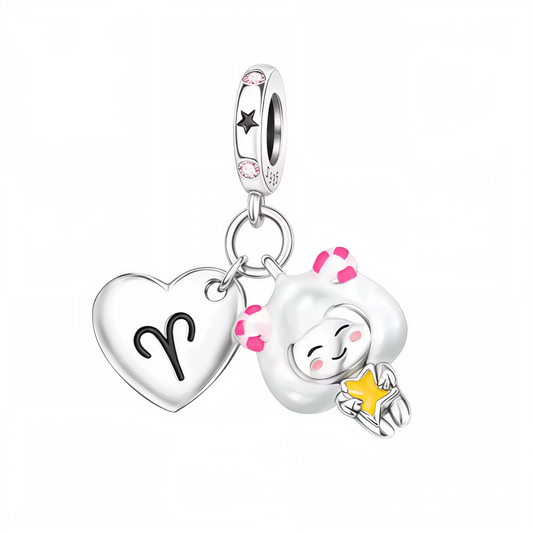 Affirmez votre signe astrologique avec style grâce à ce charm pendentif en argent 925 en forme de cœur, orné du symbole du Bélier finement gravé. Sur la face, un personnage représentant le Bélier, inspiré par l’énergie et la détermination de ce signe de feu, est délicatement illustré et doté d’un effet glow in the dark, qui s’illumine dans l’obscurité pour un rendu spectaculaire et unique. Ce charm est idéal pour les natifs du Bélier ou pour offrir un bijou chargé de personnalité et de sens.