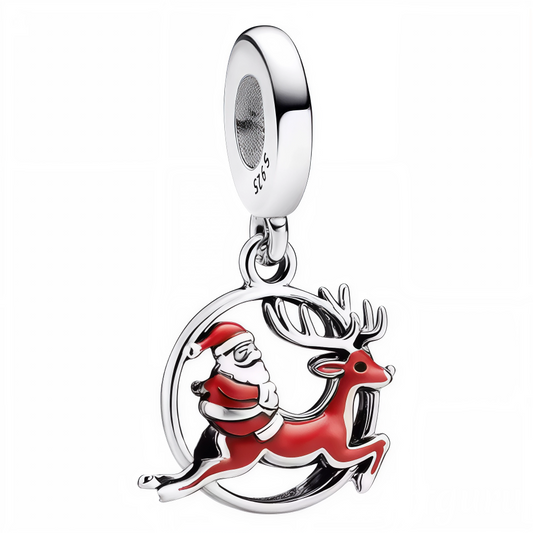 Apportez une touche festive et élégante à votre collection avec ce charm pendentif rond en Argent 925 (S925) représentant un cerf marron majestueux portant Père Noël sur son dos. Ce bijou capture l’esprit chaleureux et magique des fêtes de fin d’année, alliant détails soignés et design raffiné.