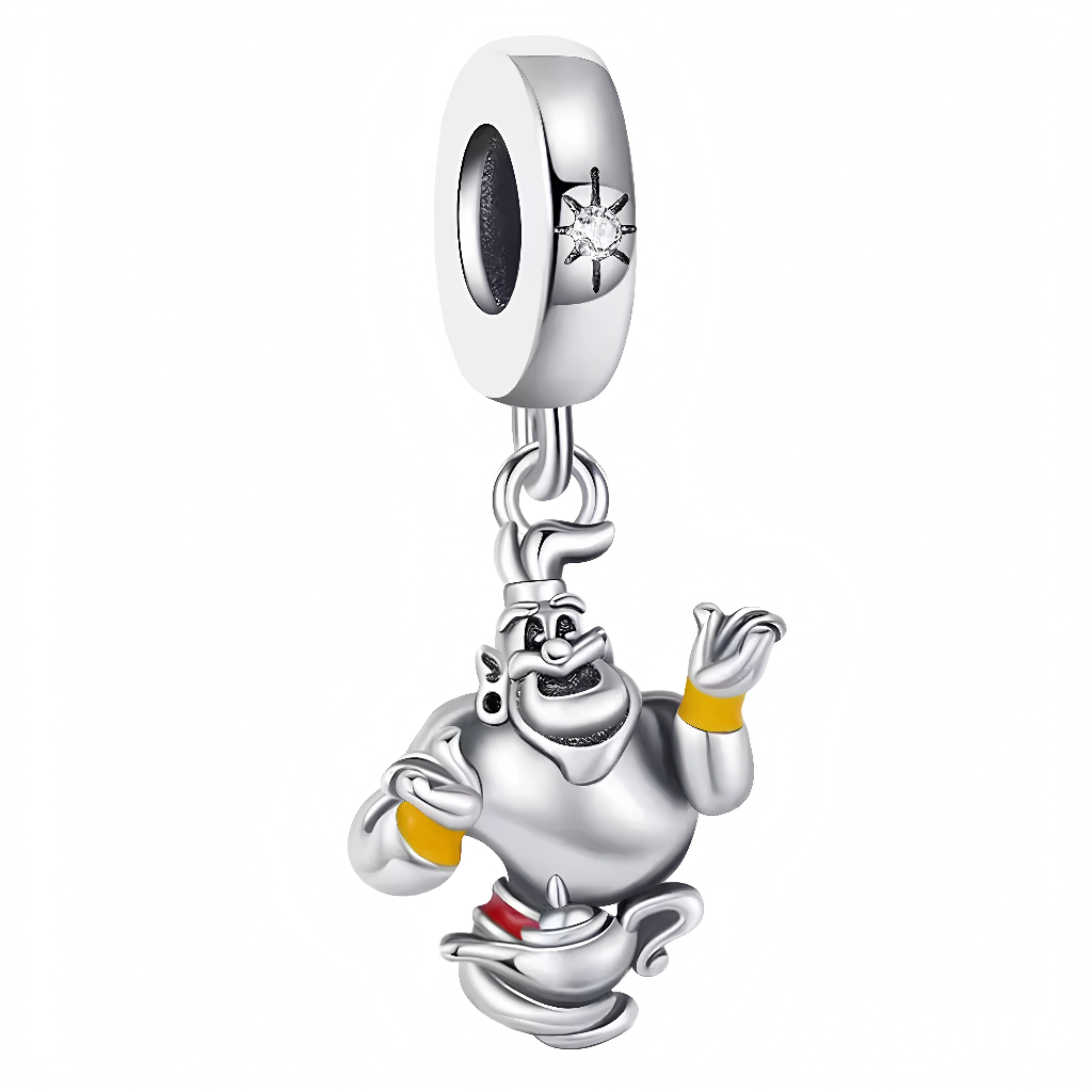 Libérez la magie avec ce Charm - Génie d'Aladdin, en argent sterling S925. Ce charm amusant et enchanteur capture l'essence du légendaire Génie d'Aladdin, prêt à exaucer tous vos souhaits. Avec son sourire légendaire et son énergie irrésistible, ce charm est parfait pour les fans de Disney et pour tous ceux qui aiment l'aventure et la magie.