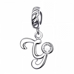 Personnalisez votre bracelet avec ce charm pendentif en argent 925 représentant la lettre "Y". Son design élégant est sublimé par un strass blanc scintillant qui capte délicatement la lumière, offrant un bijou simple, raffiné et plein de charme. Idéal à porter au quotidien ou à offrir en cadeau pour un style sophistiqué et significatif.