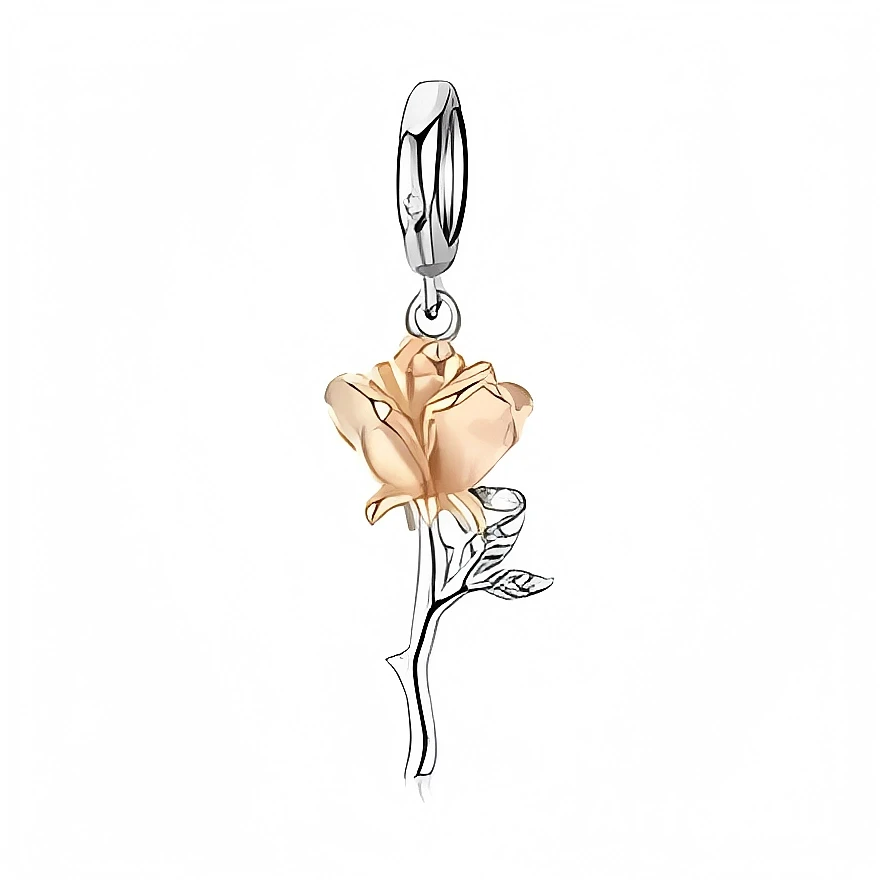 Ce charm met en valeur une rose en argent 925 dont la fleur, habillée d’un ton rosé chaleureux, se détache sur une tige et des feuilles finement sculptées en métal brillant. La silhouette élancée de la tige crée un effet élégant et romantique, idéal pour symboliser l’amour, la passion ou un moment précieux sur un bracelet ou un collier.

Caractéristiques :

- Matière : Argent 925 avec finition rosée sur la fleur
- Design : Rose en bouton sur longue tige avec feuilles détaillées
- Coloris : Argent brillant, 