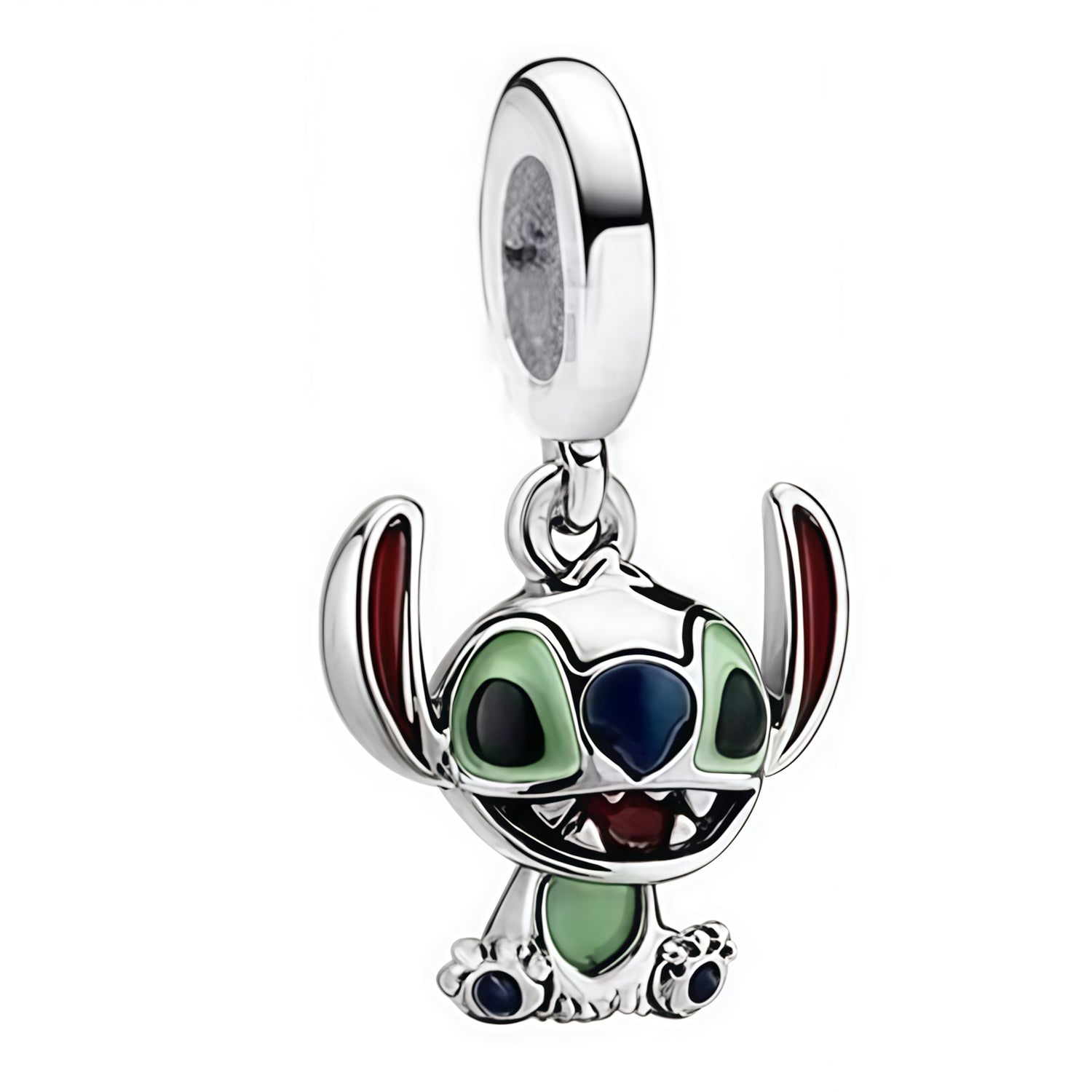 Apporte une touche tendre et colorée à ton bracelet avec ce charm pendentif Stitch argent et vert. Inspiré de l’univers Disney, ce bijou en argent 925 met en valeur Stitch avec des détails verts qui soulignent son côté espiègle et attachant. Un charm original et plein de personnalité, parfait pour les fans de Lilo et Stitch.

Caractéristiques :

- Matière : Argent 925.
- Design : Stitch argent et vert en pendentif avec finitions soignées.
- Dimensions : Taille délicate et confortable à porter.
- Style : Bij