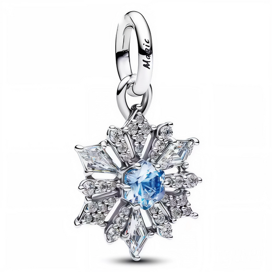 Ajoutez une touche hivernale et élégante à votre collection avec ce charm pendentif en Argent 925 (S925), représentant un flocon de neige finement travaillé. Un bijou délicat et scintillant parfait pour sublimer vos bracelets ou colliers pendant la saison froide.

Caractéristiques
– Matière : Argent 925 (S925).
– Design : Flocon de neige détaillé et délicat.
– Coloris : Argenté brillant.
– Compatibilité : Convient aux bracelets à charms type Pandora et colliers.
– Style : Hivernal, élégant et scintillant.
