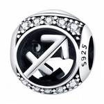 Exprimez votre esprit libre et votre optimisme avec ce charm rond en Argent 925, orné du signe astrologique Sagittaire et de strass scintillants. Un bijou qui incarne aventure et enthousiasme.

Caractéristiques
– Matière : Argent 925 (S925).
– Design : Charm rond avec signe du Sagittaire et strass.
– Coloris : Argenté brillant avec éclat cristallin.
– Style : Astrologique, élégant et inspirant.
