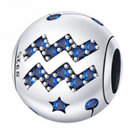 Ajoutez une note de modernité à votre collection avec ce charm rond en Argent 925, représentant le signe astrologique Verseau orné de strass bleus éclatants. Un bijou unique qui incarne innovation et originalité, sublimé par une touche de couleur vibrante.

Caractéristiques
– Matière : Argent 925 (S925).
– Design : Charm rond avec signe du Verseau et strass bleus.
– Coloris : Argenté brillant avec éclat bleu.
– Style : Astrologique, élégant et coloré.