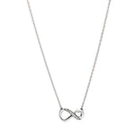 Exprime un lien éternel avec ce collier argenté orné du symbole infini. Son design fin et lumineux apporte une touche élégante et intemporelle, tout en représentant l’amour, l’amitié ou la connexion sans fin. Un bijou délicat, facile à porter au quotidien, qui ajoute une note symbolique et raffinée à toutes les tenues.

Caractéristiques :

- Matière : Argent 925.
- Design : Symbole infini argenté, finition brillante.
- Dimensions : Taille délicate et confortable à porter.
- Style : Bijou symbolique, minimal