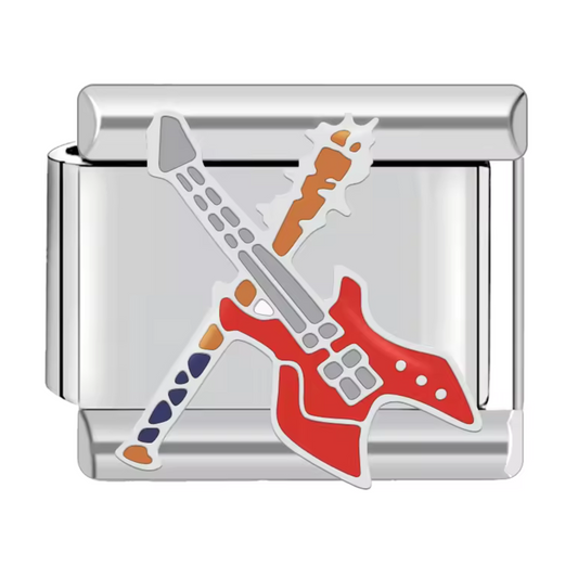 Ce charm italien représente la guitare de rock emblématique d’Eddie Munson, personnage culte de Stranger Things. Fabriqué en acier inoxydable de haute qualité, il allie robustesse et détails précis pour un rendu fidèle à l’esprit rebelle du héros. Facile à fixer, il s’adapte à nos bracelets composés de 17 maillons extensibles et réglables, convenant à toutes les tailles de poignet. Compatible avec tous nos charms italiens, ce bijou apporte une touche musicale et geek à votre bracelet personnalisé.