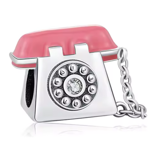 Vintage-Telefonanhänger – Symbol für Nostalgie und Kommunikation