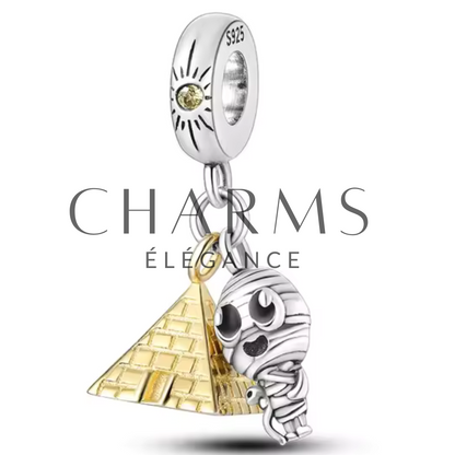 Charm Pyramide et Momie