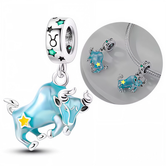 Charm-Anhänger - Stier mit Glow-in-the-Dark-Effekt