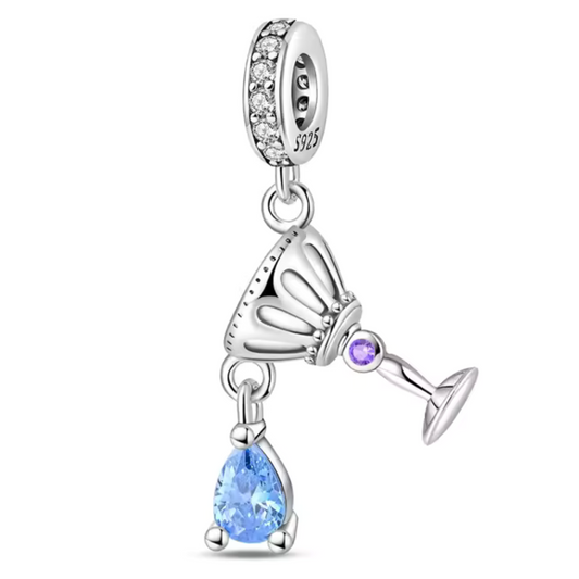 Eleganter Tropfen-Charm – Glas und zarter Tropfen