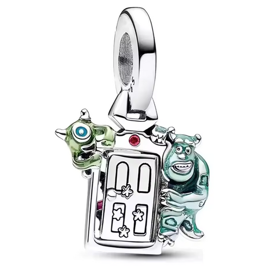 Ajoutez une touche de magie et d'aventure à votre collection avec ce charm représentant la porte emblématique de Monstres et Cie. Fabriqué en argent sterling 925, ce charm de haute qualité est compatible avec tous les bracelets Pandora, garantissant une intégration parfaite à votre bijou préféré. Parfait pour les fans de Monstres et Cie et de l'univers Disney-Pixar, ce charm capture l'esprit mystique et l'excitation de la porte qui mène aux mondes imaginaires avec des détails minutieusement travaillés, ajou