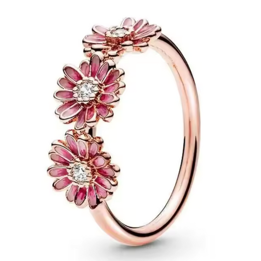 Pink Flower Ring – Florale Sanftheit und romantische Eleganz