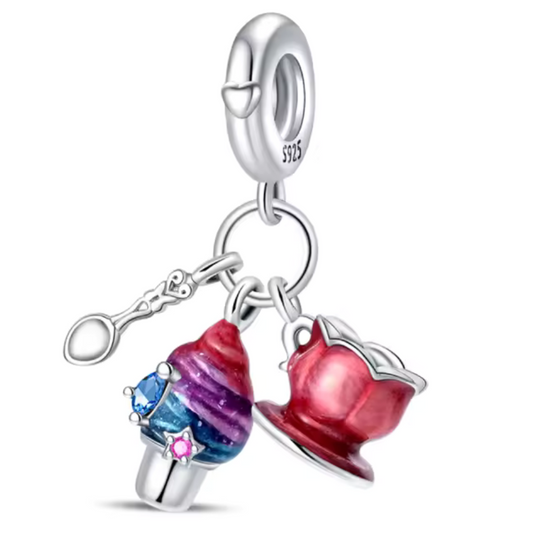 Charm Tea Time – Cupcake, Löffel und Teetasse