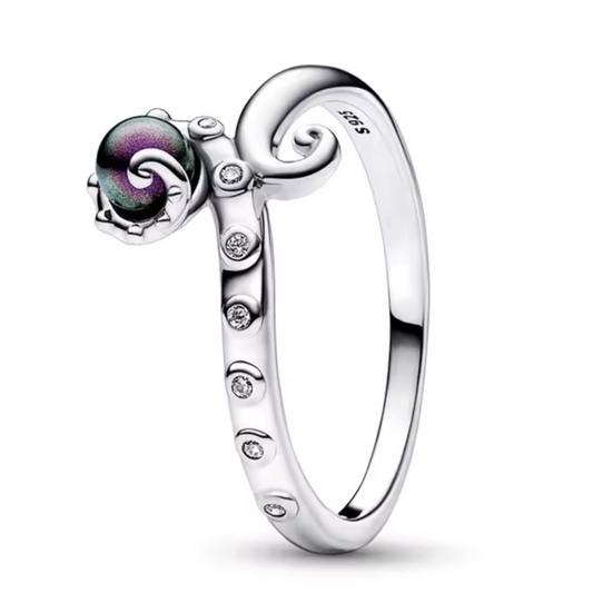 Ursula Silver Ring – Power and Mystery of the Depths