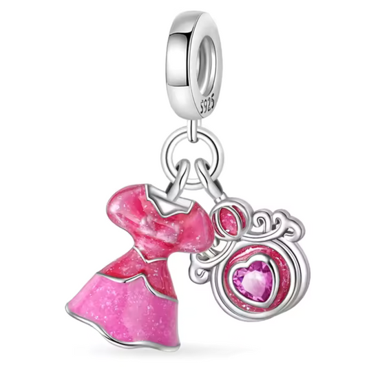 Charmantes rosa Kleid