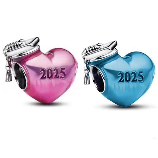 Heart with Graduation Cap and 2025 Inscription | Blue or Pink Version